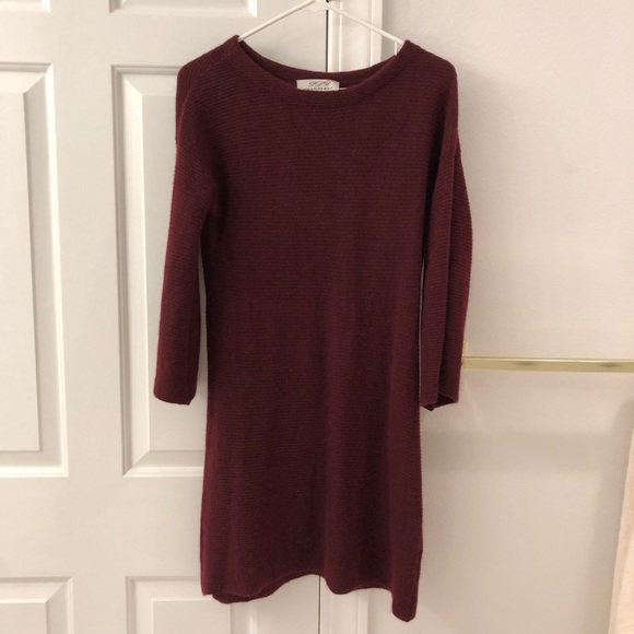 ply cashmere Dresses & Skirts - Cashmere long sleeve burgundy dress ply cashmere Dresses & Skirts - Cashmere long sleeve burgundy dress